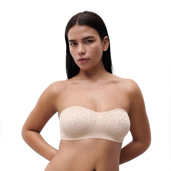 Chantelle Other - Chantelle Women's Norah Unlined Strapless Bra 38DDDD